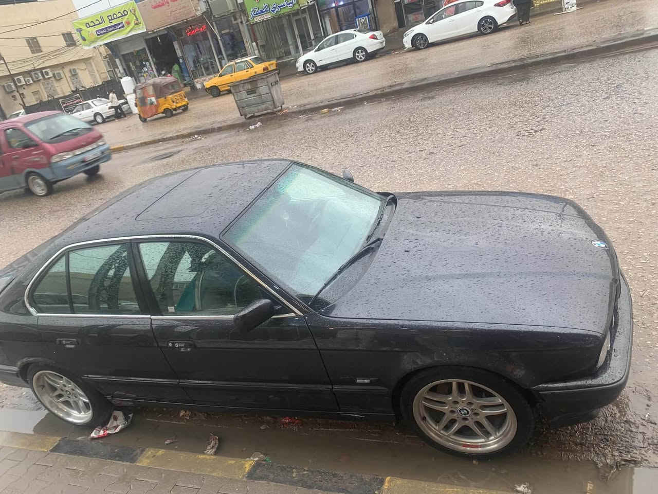 السلام عليكم
BMW لبيع 525
مسكر فانوس 
رقم بغداد بسمي 
فول مواصفات 
كت ام اصل 
جازه من كلشي 
الشراي يتصل ***********
