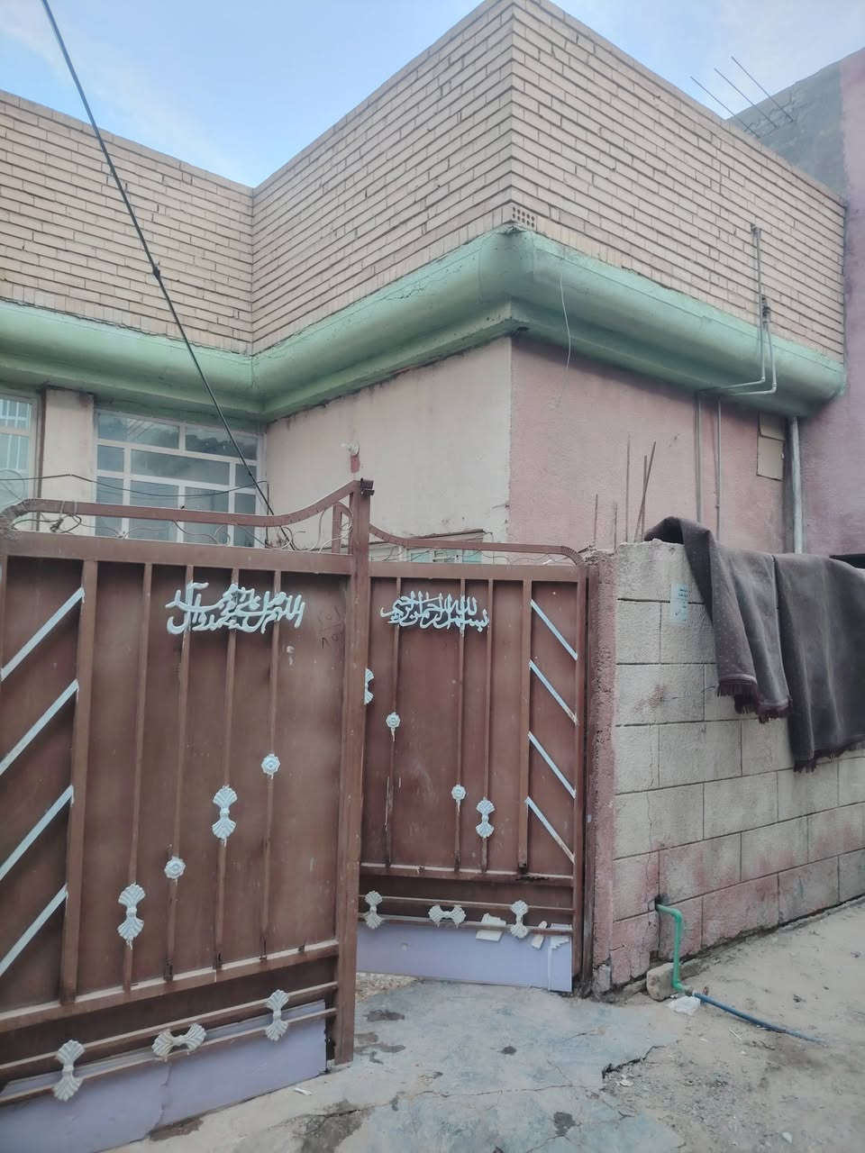 خلف امل الجيال • ١٠٠م زراعي • مستعجل