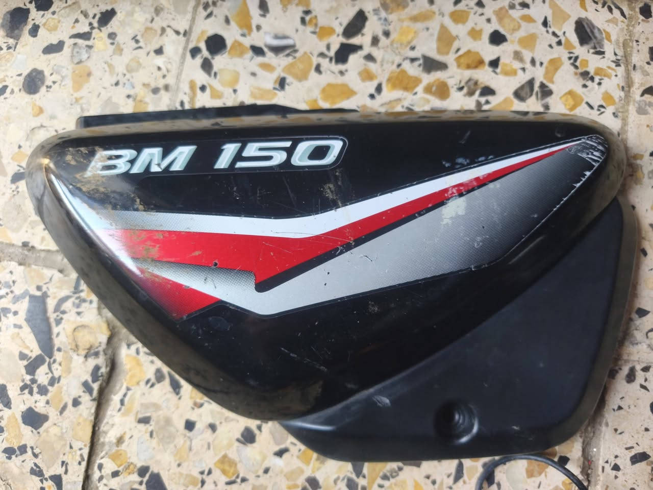 شلع كلهن ب 30 شرط شغالات
بغداد العبيدي الشهداء الثالثه ***********
