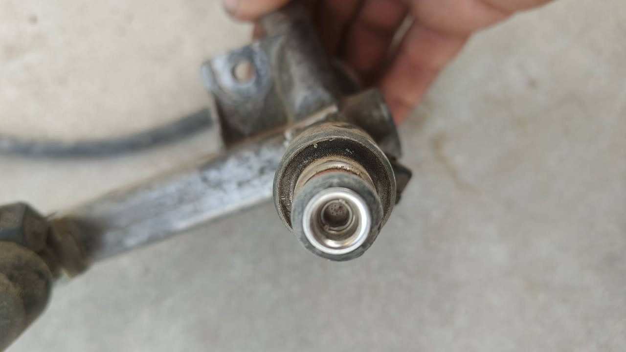حاوية قطع غيار • بعقوبة • توصيل