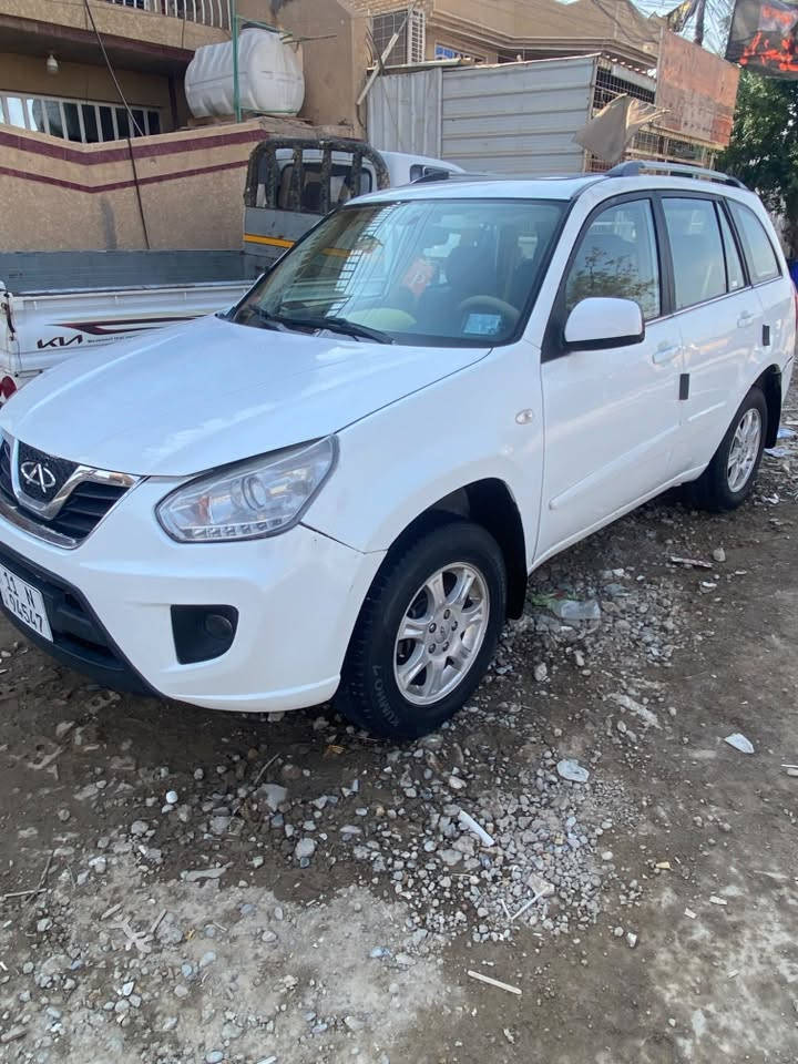 🚗 لـلــبــيــع: شيري تيكو 🚗
 الموديل: 2012 (الشكل الجديد 2013)
 المحرك: 1800cc
 الرقم: بغداد (انكليزي )
 المكان: بغداد - النهروان
📞 للاستفسار والتواصل:  ***********
