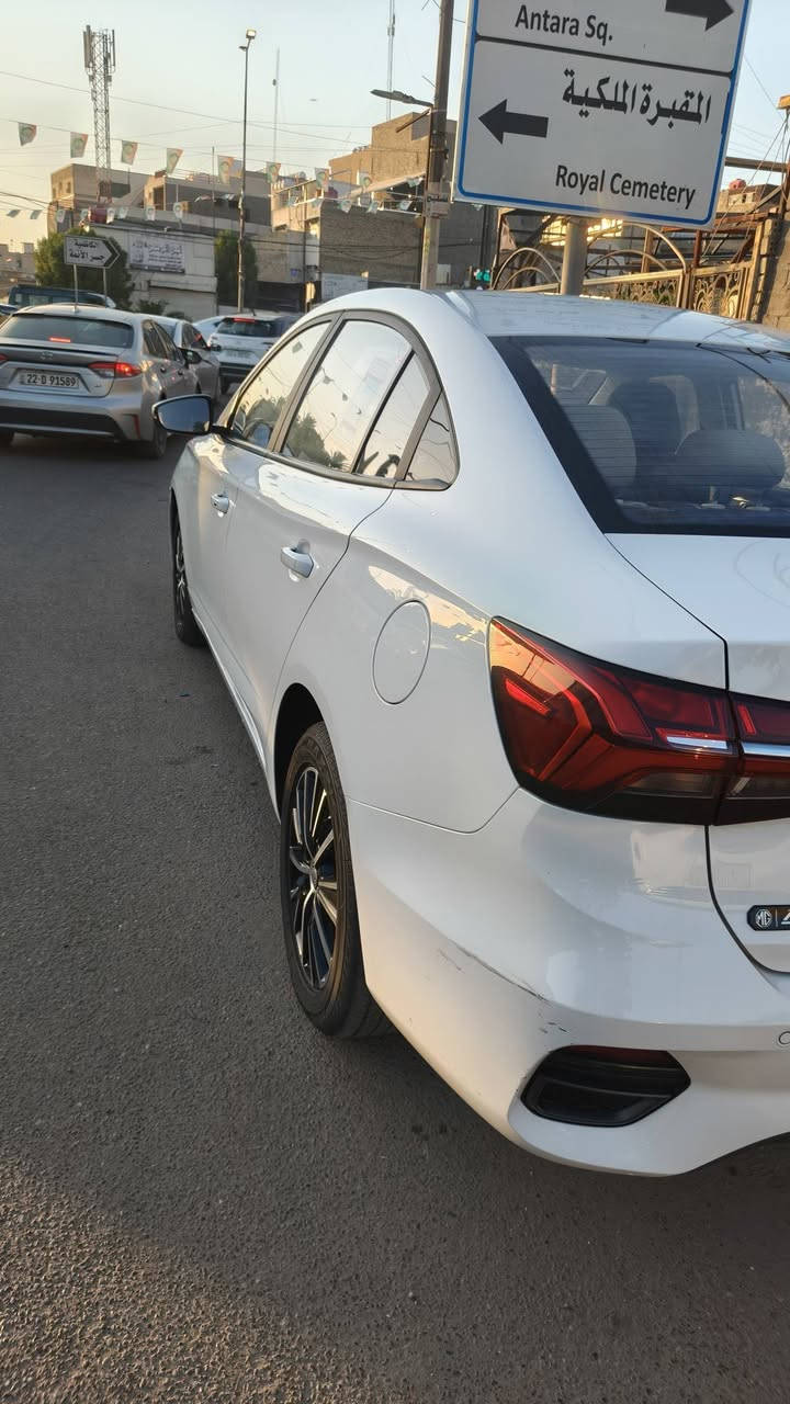 Mg 5 plus 2025
سيارة كلش نظيفة مكفولة حدادية وكشر 
كير ومكينه مكفول بضمان الشركة خمس سنوات 
ماشية (5000km) 
مكان الاعظمية 
سعر (115) وبيه مجال بسيط 
***********
