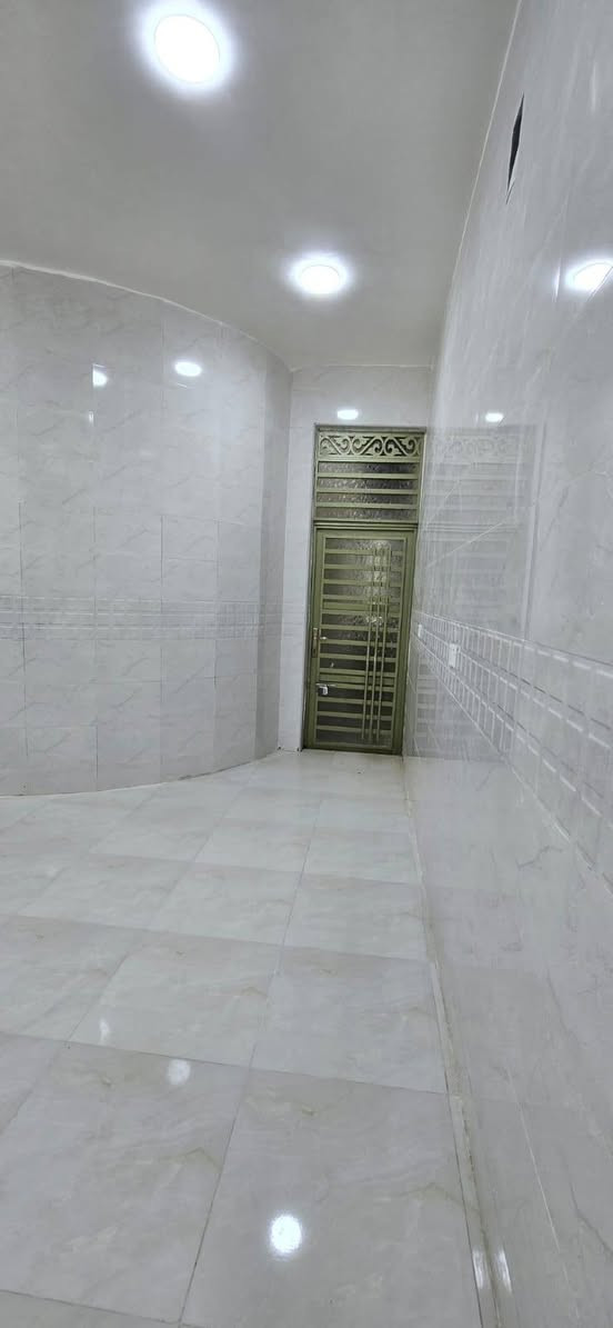 دار البــــيــــع مـــــنــطــة نـــهـــاونـــد
الثـــــــالــــثــــه 
الـــــــســــعـــر 165 وبـــيـــه مجــال 
المـــســاحه 200 متـــر جاهز السكن 
بــــــناء حديث 2026 الســــتــفسار 
تـــصال بصاحب الـــبيــت الشرعي 
***********
