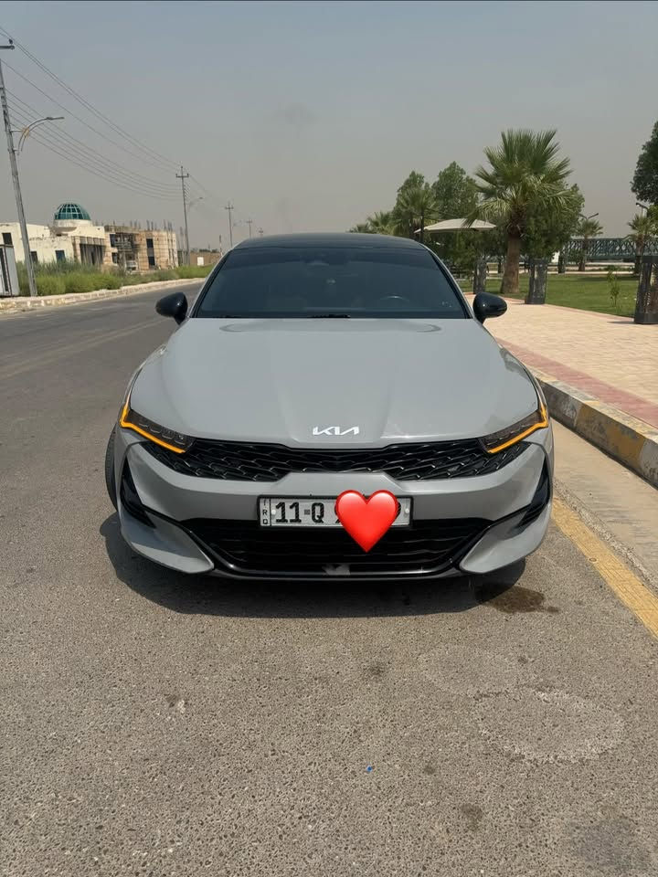 عـــلـئ بــــركـــة الـــلـــه
نــوع الــمـركـبة:- K5 - GT سمنتي
الـــــمــوديــــل:-2023
حــجـم الـمـحرك:- Turbo 2500
الــــعـــــــــداد:60الف
الايــــربــاكـــات:-سليمة 
الـــــــوحـــــــة:- بغداد (حرة )
بصمه تشغيل + ابواب
تشغيل عن بعد ( Remote Start )
بنوراما فتحتين 
داخل جلد ( جملي مختمة GT)
كشنات كهربائيه مع تدفئه مختم GT
تحكم ستيرن جهـتين
شحن لاسلكي
لايت زينون ٣ عدسات ديناميكي
كشافات زينون
بك لايت لد متصل
رادار امامي + خلفي + جانبي
نظام النقطه العمياء مع تحذير الاصطدام مع خاصيه التوقف التلقائي 
مثبت سرعه ذكي تفاعلي مع الرادار
نظام كشف حركه المرور الخلفيه
مساعدة البقاء في المسار 
مساعد الخروج الامن عند فتح الابواب 
شاشة وسطية تدعم Apple CarPlay & Android Auto 
درايف مود ٤ وضعيات للقياده Normal,sport,sport plus ,custom 
نظام ترحيب عند الاقتراب
فتح الجنطه عند الاقتراب
بعد هواي مواصفات 
الضرر  - جاملغ امامي ايسر فقط
للاستفسار 
الرقم ؛***********
***********.
