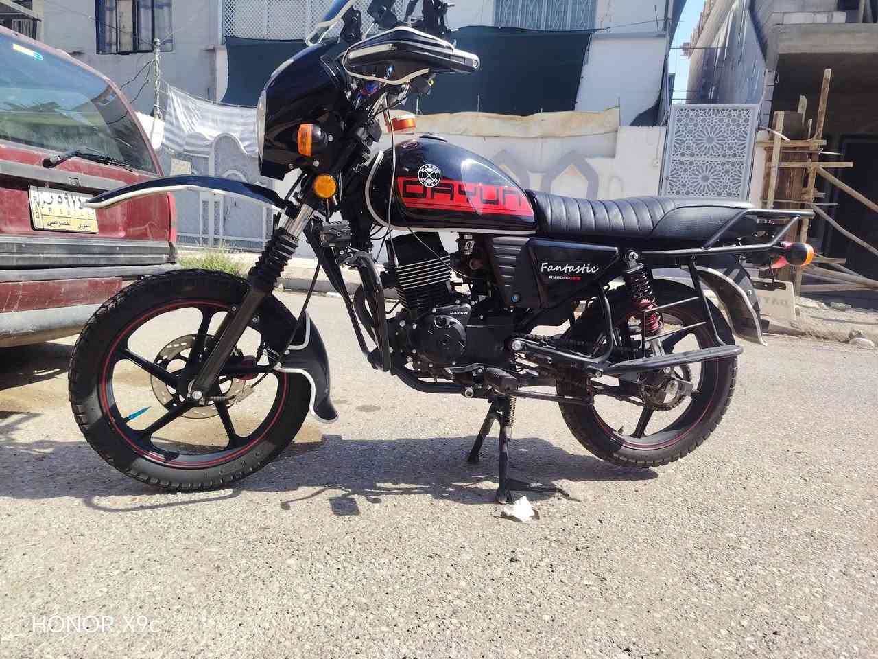 دايوان جبلي موديل 25 
محرك 200

رقم اربيل شرط التحويل

ماشيه 13 بيها تزويدات دراجه نضيفه وحلوه

السعر 2900 رقم واتساب ***********
