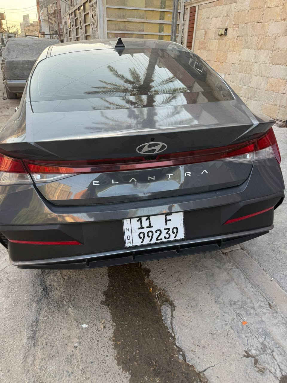النترا ٢٤ وارد امريكي ماشيه ٢٣ الف بدون صبغ رقم بغداد باسمي حته الدعامات بدون صبغ سعره١٦٠ وبيه مجال
***********
