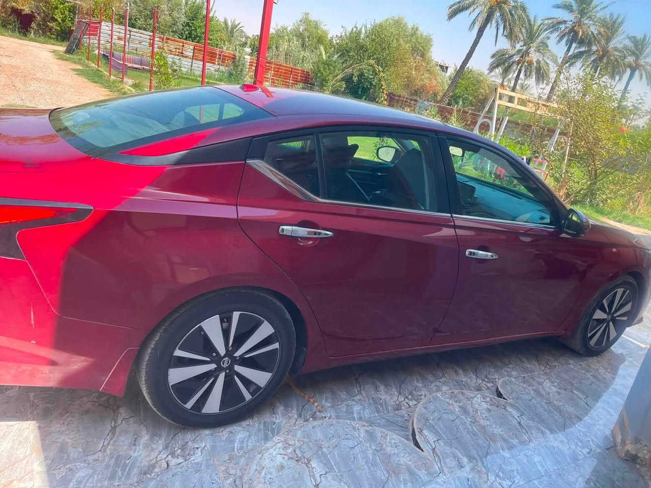 نيسان التما ٢٠٢١
وارد امريكي
جاملغ جه السايق والبنيد فقط صبغ ثنينهن
فول مواصفات +تحكمات
تشغيل عن بعد 
سياره مال جناي 
ماشيه 140k
رقم بغداد 
مكان السياره واسط العزيزيه 
الاستفسار الاتصال على الرقم 
***********‬
السعر ١٣٠وبيها مجال
