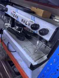 يتوفر مكينة كهوه ماركت كاسيدو الإيطالي جديد وماركة فيما الإيطالي مستخد...
