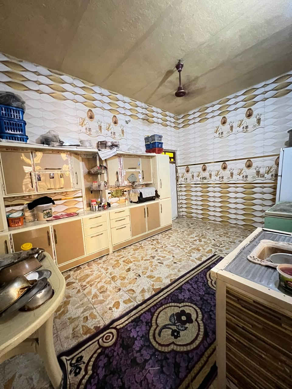 سلام عليكم 👋🏻

بيت للبيع او مراوس 🏠
مساحة 200 متر
واجهة 10نزال20📐
موقع البيت الماجدية سيد جميل 📍
البيت طابو صرف 
البيت متكون:
غرفتين كبار 
صالة 
مطبخ 
استقبال 
الاستفسار:***********
