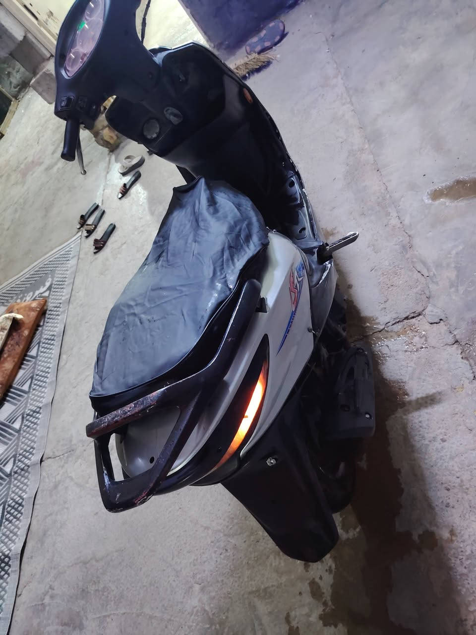 دراجه كامكو جي فور للبيع نضافه شوفت عينك تجي تفحص وتاخذ سعر 450وبيه مجال للشراي ***********بي واتساب مو شراي لاتتصل ولا تراسل
