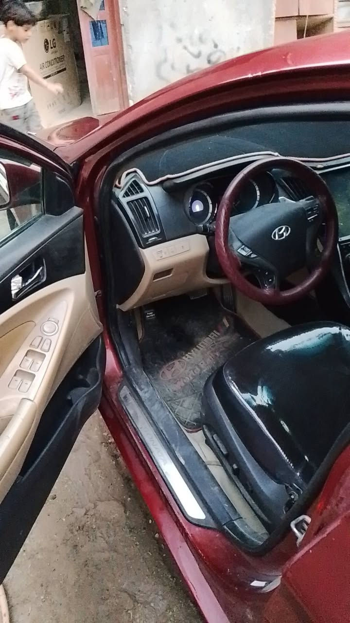 سلام عليكم سياره سوناتا موديل ٢٠١١رقم بغداد مشروع وطني بسمي سياره مكفوله من كلشي فقط جاملغ لامامي وجاملغ الخلفي بس الهلال بي رشت صبغ سياره فول مواصفات فتحه بصمه اشاير بالمري كشنات كهربائي سياره مال جناي السعر ١١٠وبيه مجال تواصل ***********
