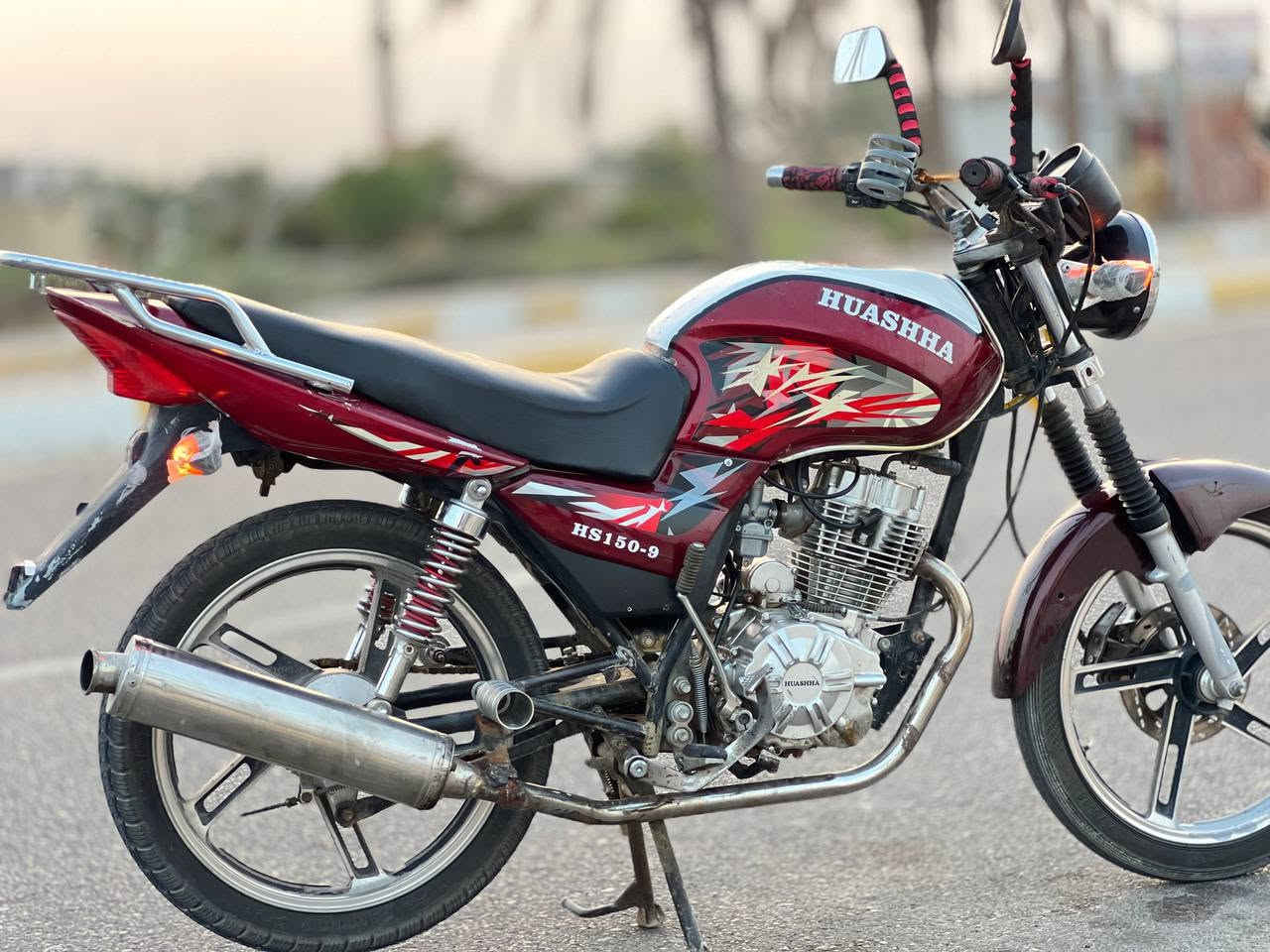 هيوشه للبيع
موديل 21

السعر 650 وبيه مجال

النظافه مثل بصور محرك مكفول 

مكان عامريه الفلوجه 

***********

