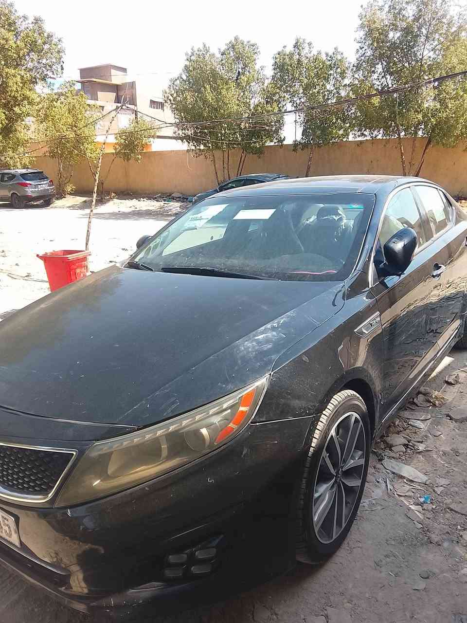 السلام عليكم 
كيا اوبتيما 2015 امريكي رقم بغداد حادث جاملغ الأيمن وبنيد وتكمه بصمه وسياره بانوراما ستيرن حرفD گير عادي و اوتماتيك شفتات بالستيرن محرك 2000 تيربو 
العنوان بابل الحمزه الغربي رقم الهاتف***********
