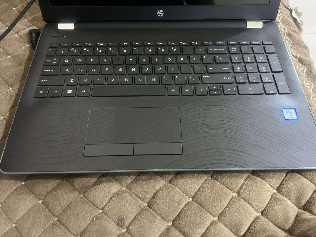 لابتوب HP • i7 جيل 7 • رام 8