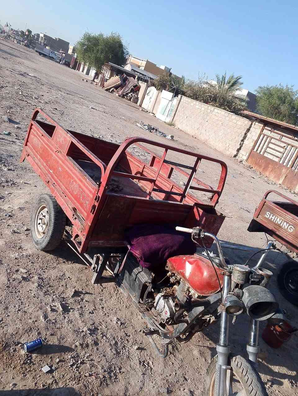 ستوته .مال واحد يريد يعيش  مكينه تخبل بيهه اوراق ضايعه نفس ما موضح بل صوره سعر 400 بيهه مجال بغداد المحموديه ‏‪***********‬‏
