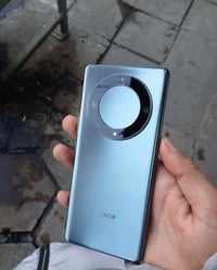 X9a  نضيف كلشي مابي  فقط مبدل كامرات  كلشي شغال بي  ذاكره 128  سعره 16...