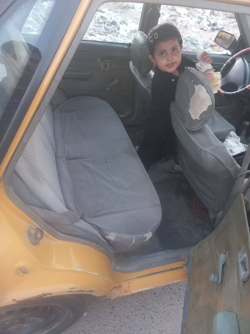 سلام عليكم سايبا مديل 8 كير ومحرك جدد شواصي مكفوله الكشر شوفت عينك
راعيها جيراني شوكت ماتريد تحويل موجود 
السعر 1300قفل مطلوبه غرامات 200الف 
العنوان بغداد حي نصر 
رقم الهاتف ***********

