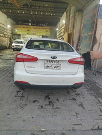 سيراتو • ٢٠١٦ • بلا صبغ