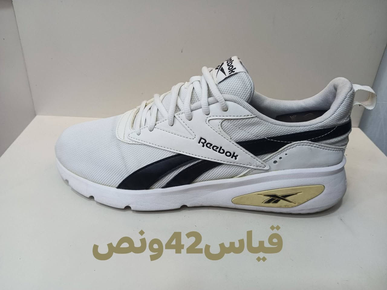 باله اوربي العلوان الشعب نهايه شارع الصحه يوجد لدينه توصيل كافه محافظات العراق ***********ويتصل اني مخدمت الطيبين

نص مكتوب في الصور:
- قياس 44
- قياس41 ونص
- قیاس42ونص
- قياس42 ونص
- قياس 42
- مقاس 42