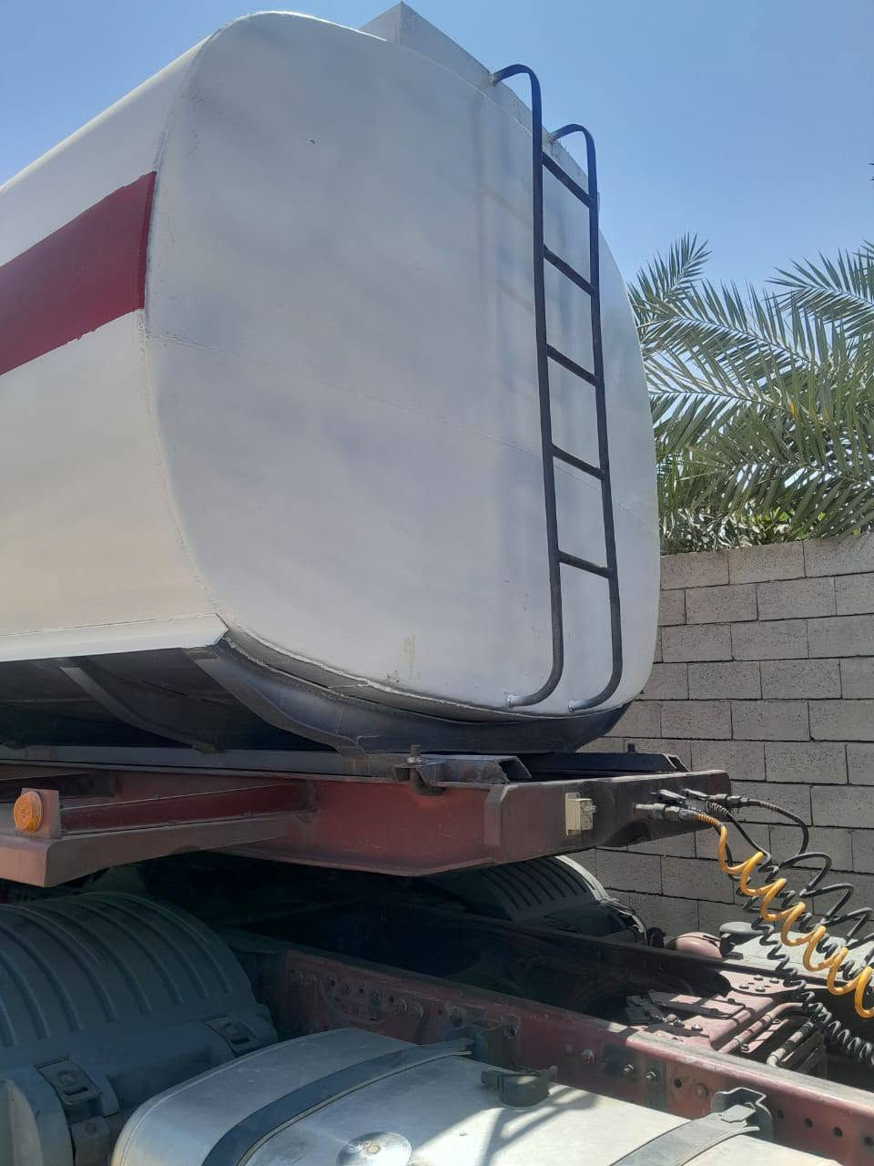 سحال للبيع حموله عاليه بدون تاير ويل السعر اتصل على صاحبه رقم موبايل *********** العنوان الرمادي حصيبه الشرقيه ملاحظه الرقم بي واتساب
