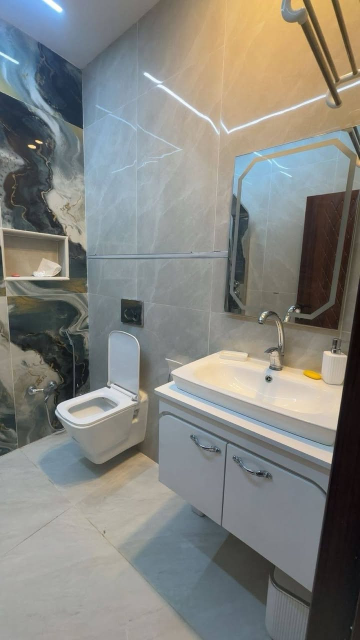 مزرعة كود (     1014   )  في منطقة البوعيثة
للحجز واتساب / 0785332373
مزارع تطبيق المصطفى لسياحة المسابح
