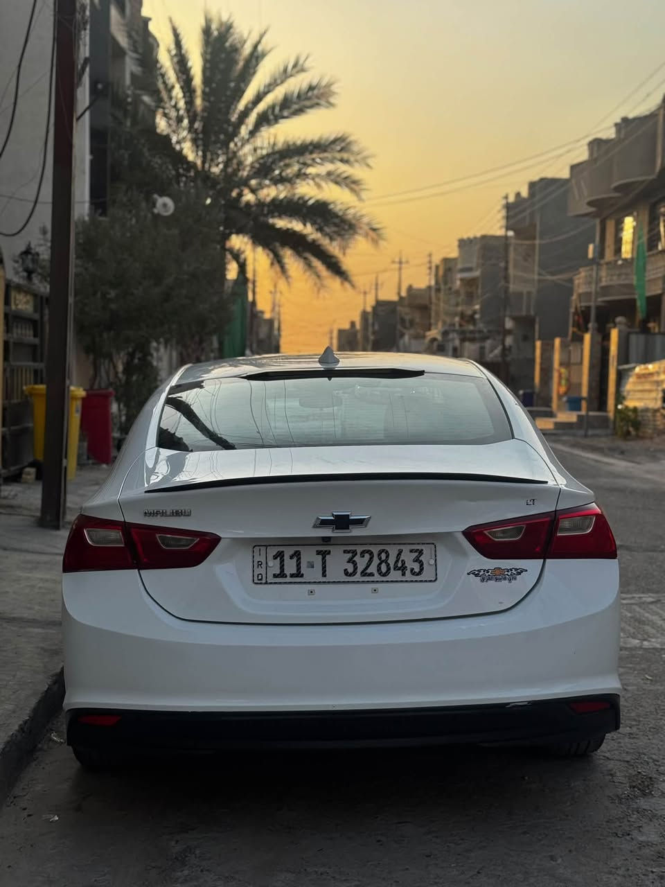 ماليبو 2018 Lt السعر 85$
كير at المرغوب 
رقم بغداد الجديد
السيارة خمس بصمات
كير مكينة كفالة ونصبتها حلوة للأمانة 
حادثها ناشرة وبيها طخات خفيفة تترتب 
سيارة تبريد ثلج 
مكاني بغداد حي الاعلام وبيها مجال لكن ما اكطع سعر بالتلفون تجي تكلب السيارة وذاك الوقت عاملني وتشلع عيوني
*********** واتساب
