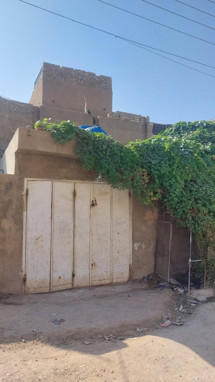 بيت للبيع • طابو صرف • ٢٠٠م
