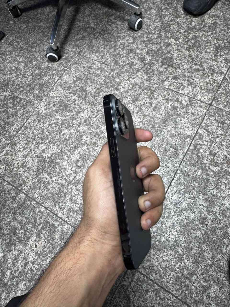 ايفون ١٤ برو ماكس • ٢٥٦ • ظهر مبدل