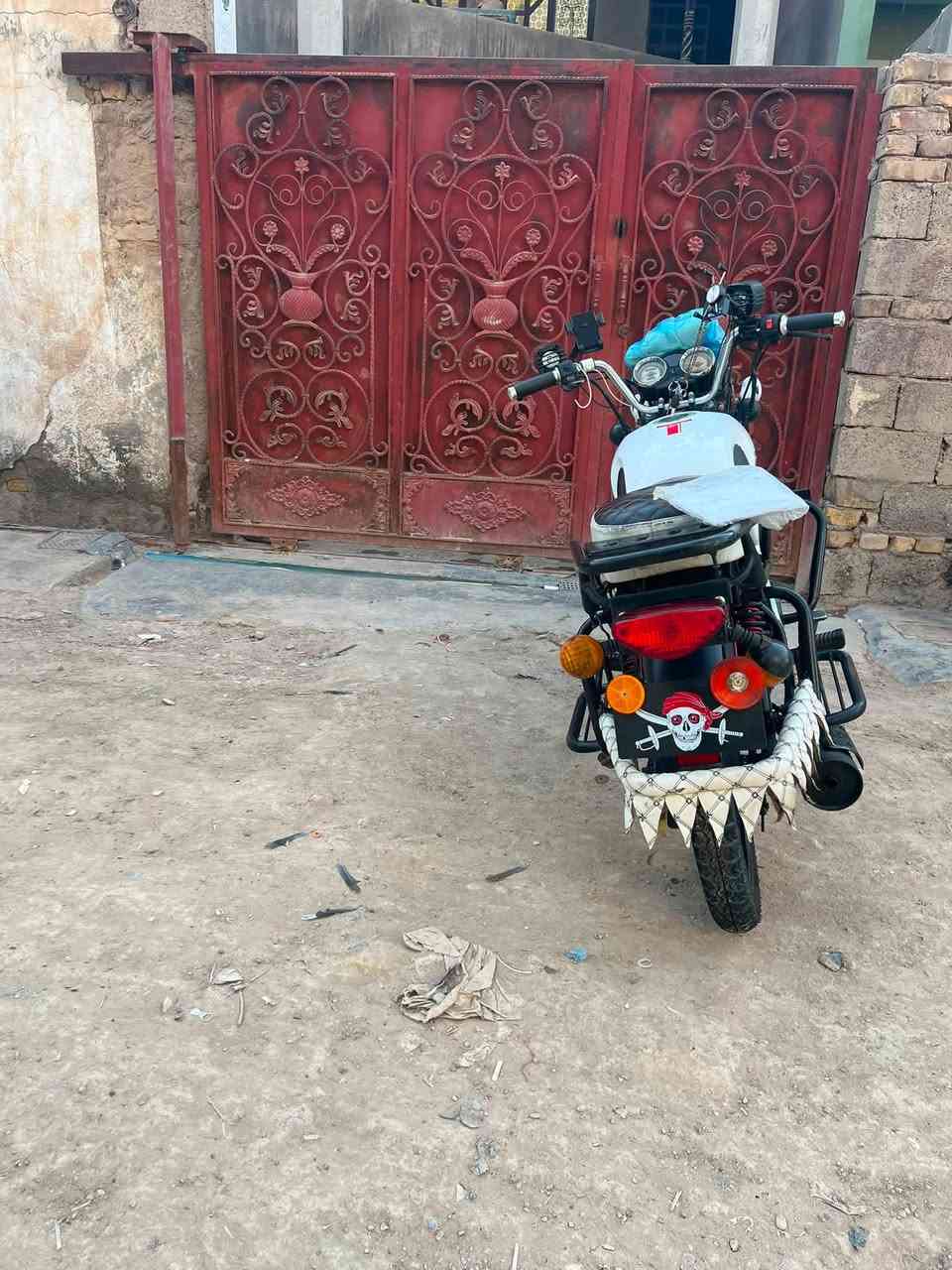 سلام عليكم                 للبيع
دايوان ماكس جبلي

مديل 22 

للبيع مستعجل عل بيع 

مكان بعقوبه     رقم/ <***********>

