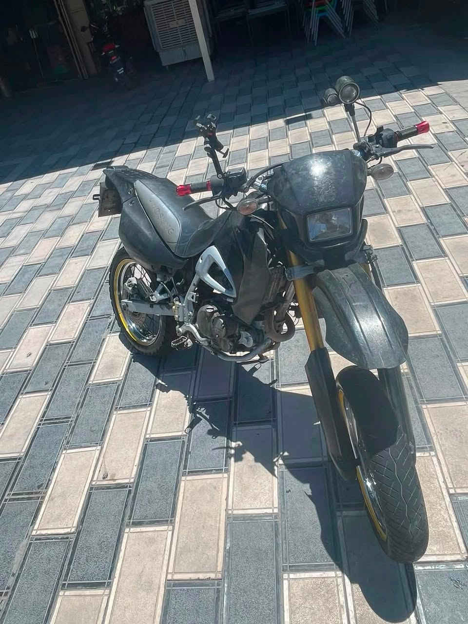 قفاز هايسنك للبي مكينه كير كلجات كلها كفاله ماكني بغداد الحريه سعرها مناسب***********
