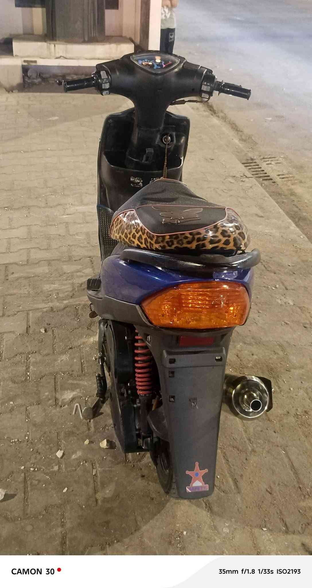 مرحبا ماكس عدله بلاديه و كلهه شغاله بصره جمهوريه قرب السوق السعر ٦٠٠ وبيهه مجال قليل كلش الرقم ***********

نص مكتوب في الصور:
- CAMON 30  35mm f/1.8 1/33s ISO1300
- CAMON 30 • 23mm f/1.8 1/33s ISO1056
- CAMON 30 35mm f/1.8 1/33s ISO1085
- CAMON 30 35mm f/1.8 1/33s ISO1472
- CAMON 30 35mm f/1.8 1/33s ISO2053
- CAMON 30
- 35mm f/1.8 1/33s ISO1914
- CAMON 30  35mm f/1.8 1/33s ISO1812
- CAMON 30 35mm f/1.8 1/33s ISO2193