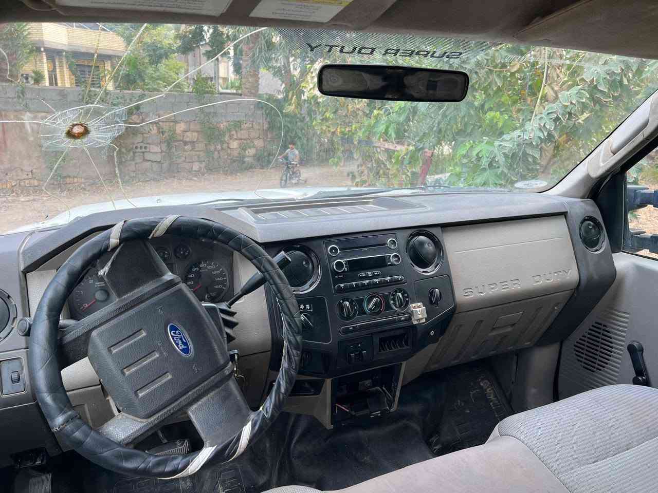 فورد F350 • ٢٠١٠ • مزاد داخليه