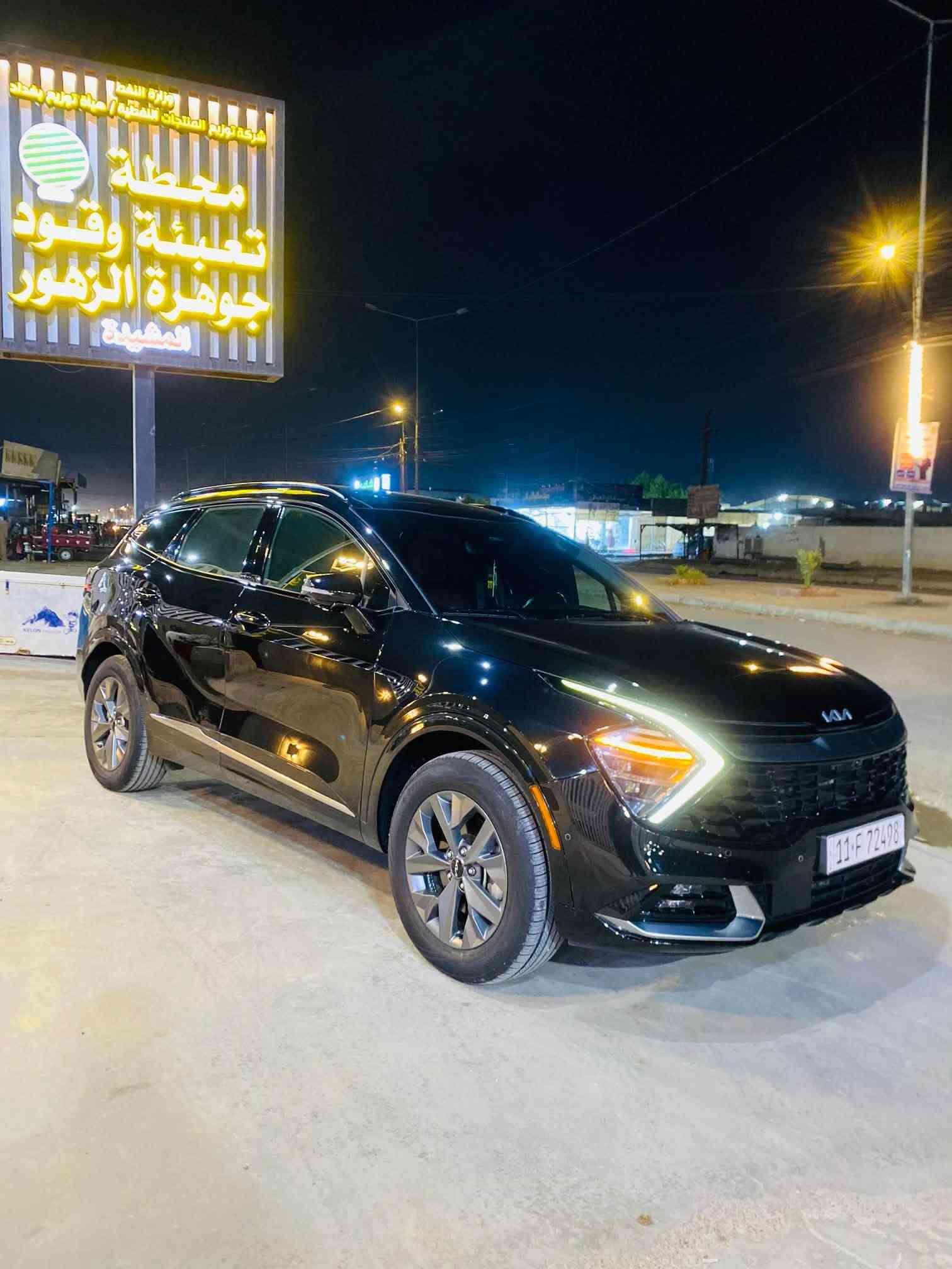 السلام عليكم :

🔥🔥 للبيع كيا سبورتاج هايبرد 2024 SX PRESTIGE 🔥🔥

🇺🇸 وارد أمريكي
🖤 اللون: أسود ملكي
❤️ الداخلية: أحمر
⚡ هايبرد 1.6 تيربو
🐎 227 حصان
4️⃣ AWD دفع رباعي
⚙️ گير أوتوماتيك 6 سرعات
👥 5 ركاب

✨ فئة SX Prestige فل أوبشن ✨

🔹 شاشة 12.3 إنچ
🔹 عدادات رقمية 12.3 إنچ
🔹 شاشة ملاحة
🔹 Harman Kardon صوت فاخر
🔹 فتحة سقف بانوراما
🔹 مقاعد جلد أحمر
🔹 تبريد وتسخين المقاعد الأمامية
🔹 دركسون مدفأ
🔹 ذاكرة مقعد السائق
🔹 كاميرات 360°
🔹 كاميرا النقطة العمياء
🔹 رادار ومثبت سرعة ذكي
🔹 المحافظة على المسار
🔹 Highway Driving Assist
🔹 حساسات أمامية وخلفية
🔹 باب خلفي كهربائي
🔹 ركن ذاتي عن بُعد
🔹 دخول وتشغيل ذكي
🔹 تشغيل عن بُعد
🔹 شحن لاسلكي
🔹 Apple CarPlay / Android Auto
🔹 إضاءة LED
🔹 جنوط 18
🔹 تكييف أوتوماتيك ثنائي المنطقة
🔹 مواصفات أمان متكاملة
((((بدون ايرباك )))))

💯 سيارة فئة عالية جداً، هايبرد، دفع رباعي، داخلية حمراء ومواصفات SX Prestige.

📍 الممشى: 45 الف ميل
🎨 الصبغ: قطعه وحده صبغ الجاملغ الامامي ومكانين بارد
مكان :-بغداد_ البنوك
💰 السعر: __230 
***********📞
