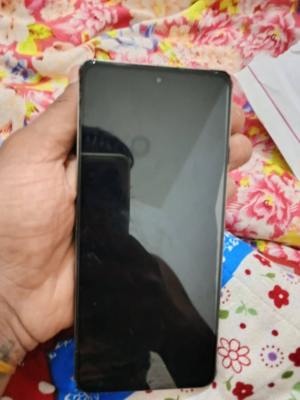 سلام عليكم موبايل لبيع مبدل شاشه موبايل اسمه تكنو كامون 30 ذاكره256 عشوائيه8 موبايل مثل مامضوح بصوره سعره175 وبيه مجال قليل ***********
