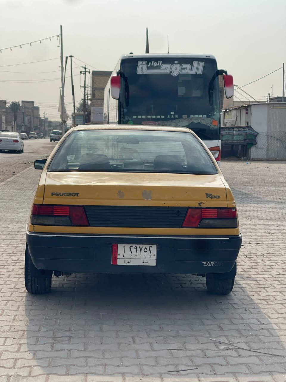 سلام عليكم سياره للبيع بيجو روا راعي ما اندله سياره سنويته اصليه مكاني بلنجف مكفوله من شواصي وكير ومحرك وسياره جديده تخم تاير وباتري وكهربائيات كله شغاله السياره اي نقص مابيه مثل ماجاي تشوفون نضيفه ودواخله جديده ماعايزه شي غرفه كلش جديده مكفوله لا ونه ولا صوت سياره نضيفه وجديده سعرى10ورقات وبيه مجال حك الجيه الرقم بي واتساب مامتواجد علفيس مكاني نجف***********
