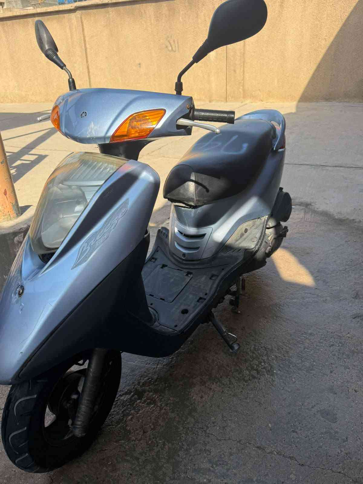 دراجة بريز  رتبه جديده مكفولة كتابه عامه بيها أوراقها للبيع سعر ٨٧٥ مكان الإسكان اتصال على الرقم ***********
