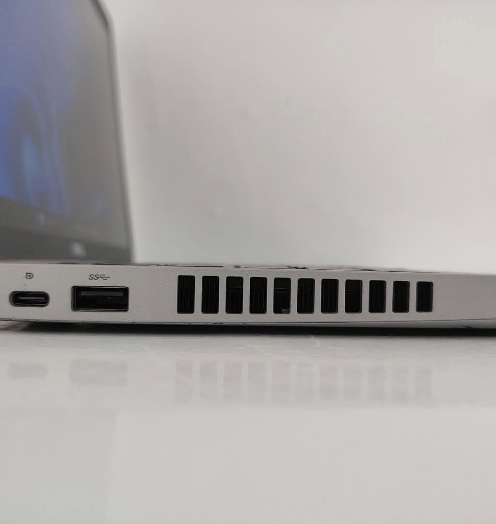 🔥 عرض خاص على Dell Latitude 5510

آخر قطعتين فقط وبسعر ما يتكرر 👇

💻 المواصفات:
▪️ Core i7 الجيل العاشر
▪️ RAM 8GB DDR4
▪️ SSD 256GB
▪️ شاشة 15.6” FHD
▪️ Intel Graphics — Shared 4GB

💰 475,000 دينار فقط

⚡ مناسب للدراسة، العمل، الأوفيس، التصفح والاستخدام اليومي.

🛡️ استبدال 30 يوم

🎁 الشحن؟ إذا عندك توصيل، أضف تفاصيله هنا بدل ما نخلي الإعلان ناقص.

📍 لابتوبيا – بغداد
الأمين الثانية – شارع سكينة

📱 واتساب فقط: ***********

🔥 آخر قطعتين فقط — راسلنا قبل نفاد الكمية
