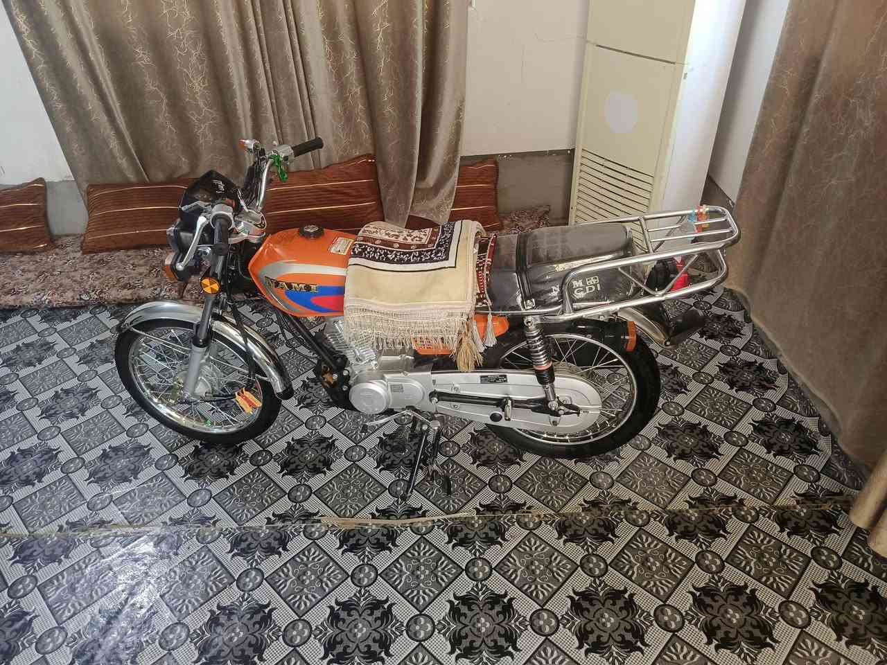 السلام عليكم نامه متياز 2027دراجه  نضيفه كلش مثل ما موضح بل صور دراجه بلاديه مكينته براغي صفر بلاديات  مكان الدراجه كربلاء طويريج ***********
