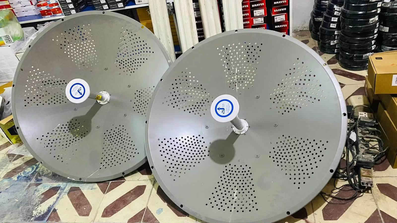 مستخدم • ٣٠١١ مايكروتك • دش UBNT ٣٤