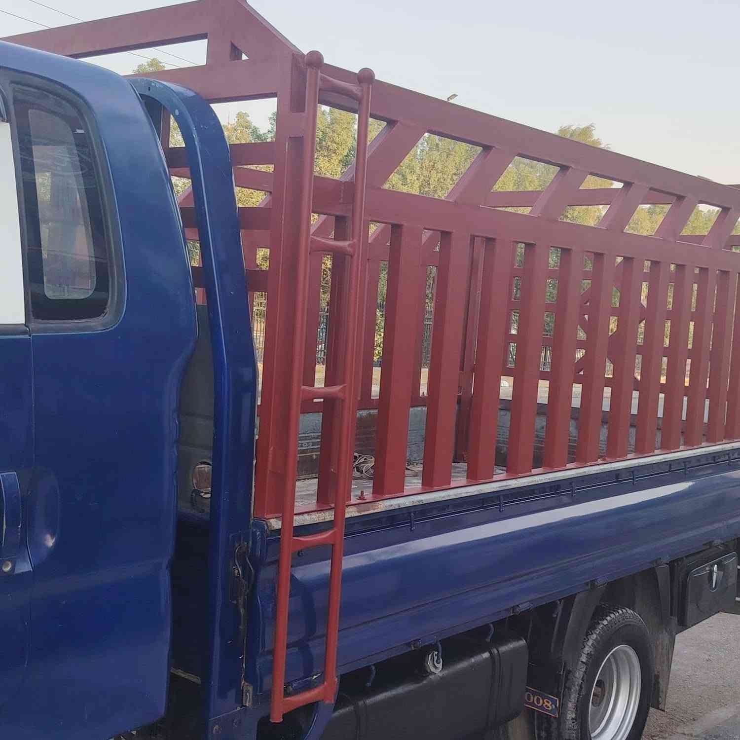 محجر فحل للبيع سعر 450 وبيها مجال عنوان كربلاء ***********
