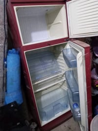 ثلاجة حجم كبير + كاونتر ثنيناتهن 300مدينة الصدر قطاع 28