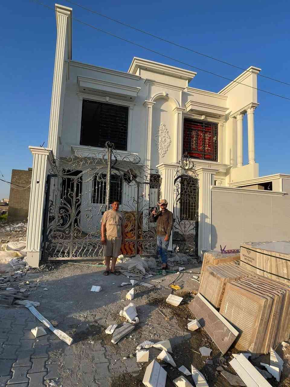 تم اكمال بيت الأخ ابو نرجس ***********
