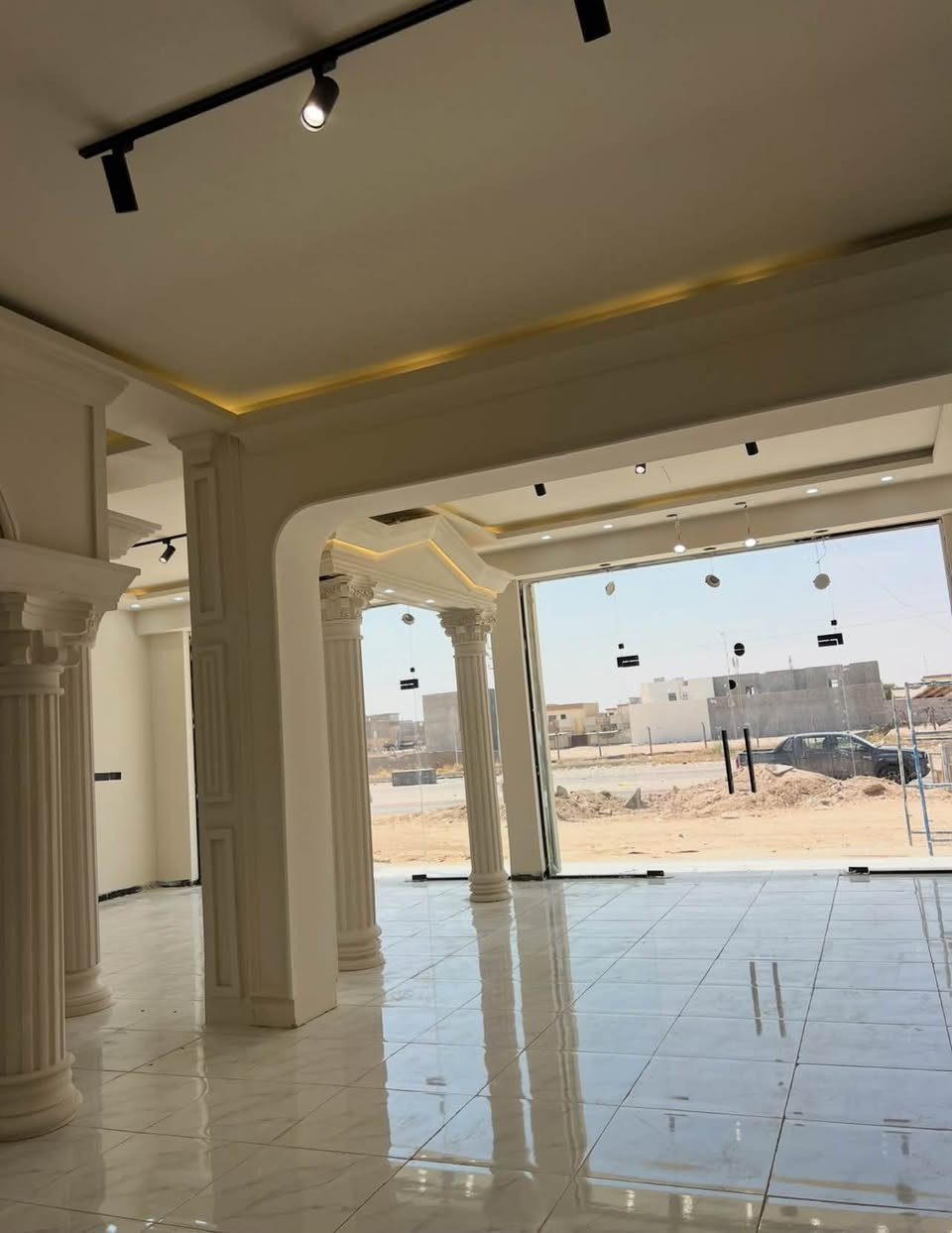 شركة أزل مراد للعمارة والديكور والتطوير العقاري
تصميم ، تنفيذ  ، إشراف
تجهيز مواد ، وكوادر محترفة 

العنوان / تكريت _ الديوم _ مقابل مجمع جنة تكريت
للأستفسار والطلب يمكنكم التواصل على الارقام التالي ☎️:
‏‭ ***********‬- ‭***********
