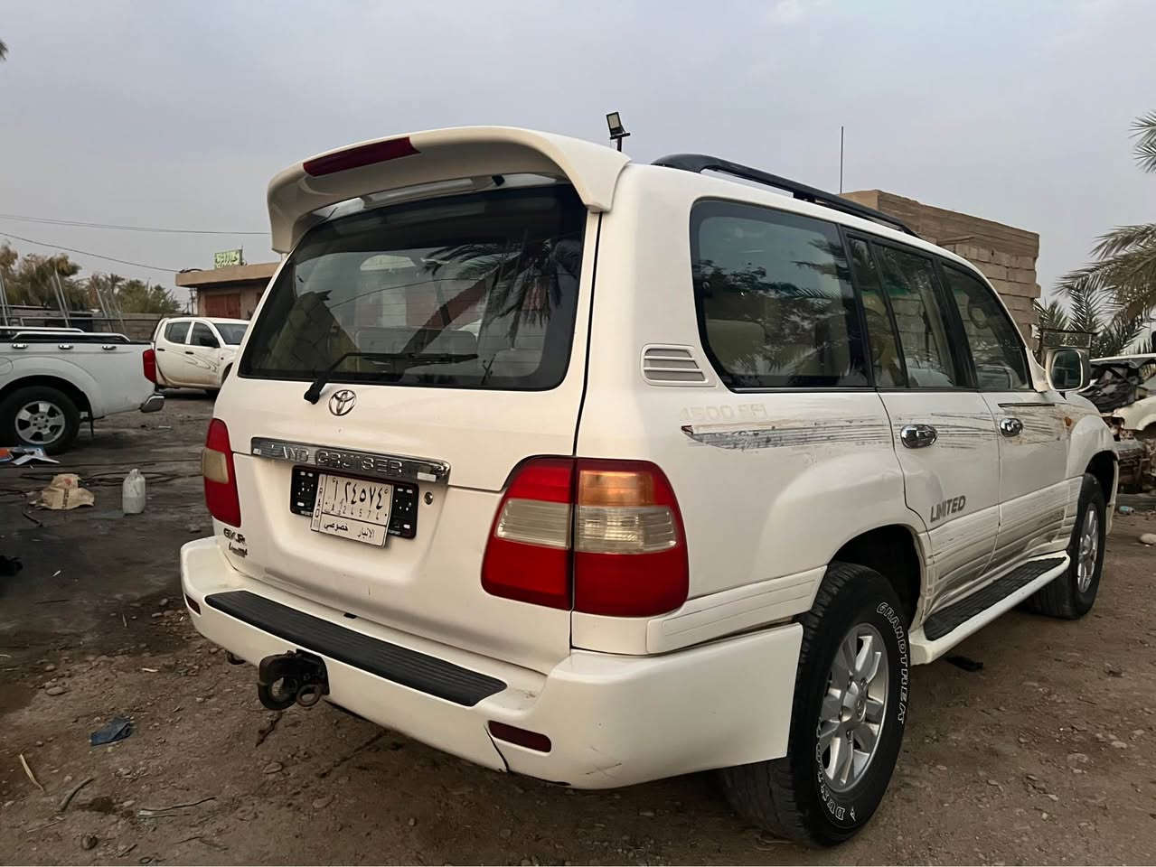 مونيكا 2003 6سلندر گير عادي رقم انبار شرط التحويل كفالة عامة من حادث صبغ تبديل فقط طخه بسيطة بخشم الچاملغ واضحة بالصورة مكينة گير بحالة جيدة تبريد بس غاز مابي اللوگير يشتغل بس شايلين الگاردن 
السعر المطلوب 110$ و بي مجال 
*********** بي واتساب بلاد رز, ديالى
