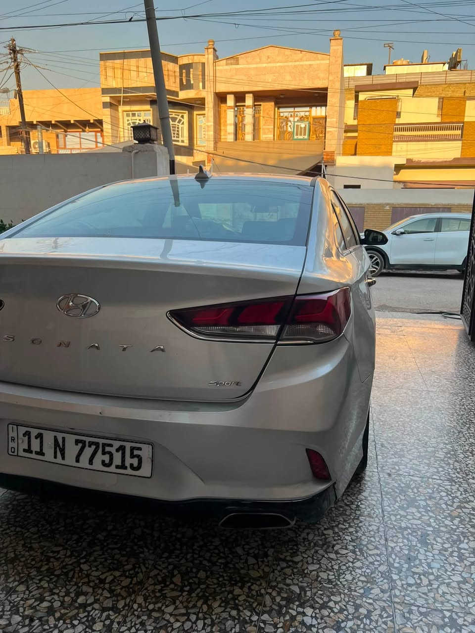 هيونداي سوناتا سبورت 2019
وارد كندي
فول مواصفات
محرك 2400 GDI
ماشية 130 ألف كيلو
الكير والمحرك مكفولات
صدر جديد
تبريد ثلج
تخم تايرات جديد
حادثها جاملغ خلفي أيمن بدون دواخل
البنيد مرشوش كلير فقط بدون حادث
الشواصي والگود مكفولة

⭕️ السعر 130 بيها مجال 

مكاني: نفق الشرطة حي حطين
رقم صاحبها: ***********

نص مكتوب في الصور:
- قص