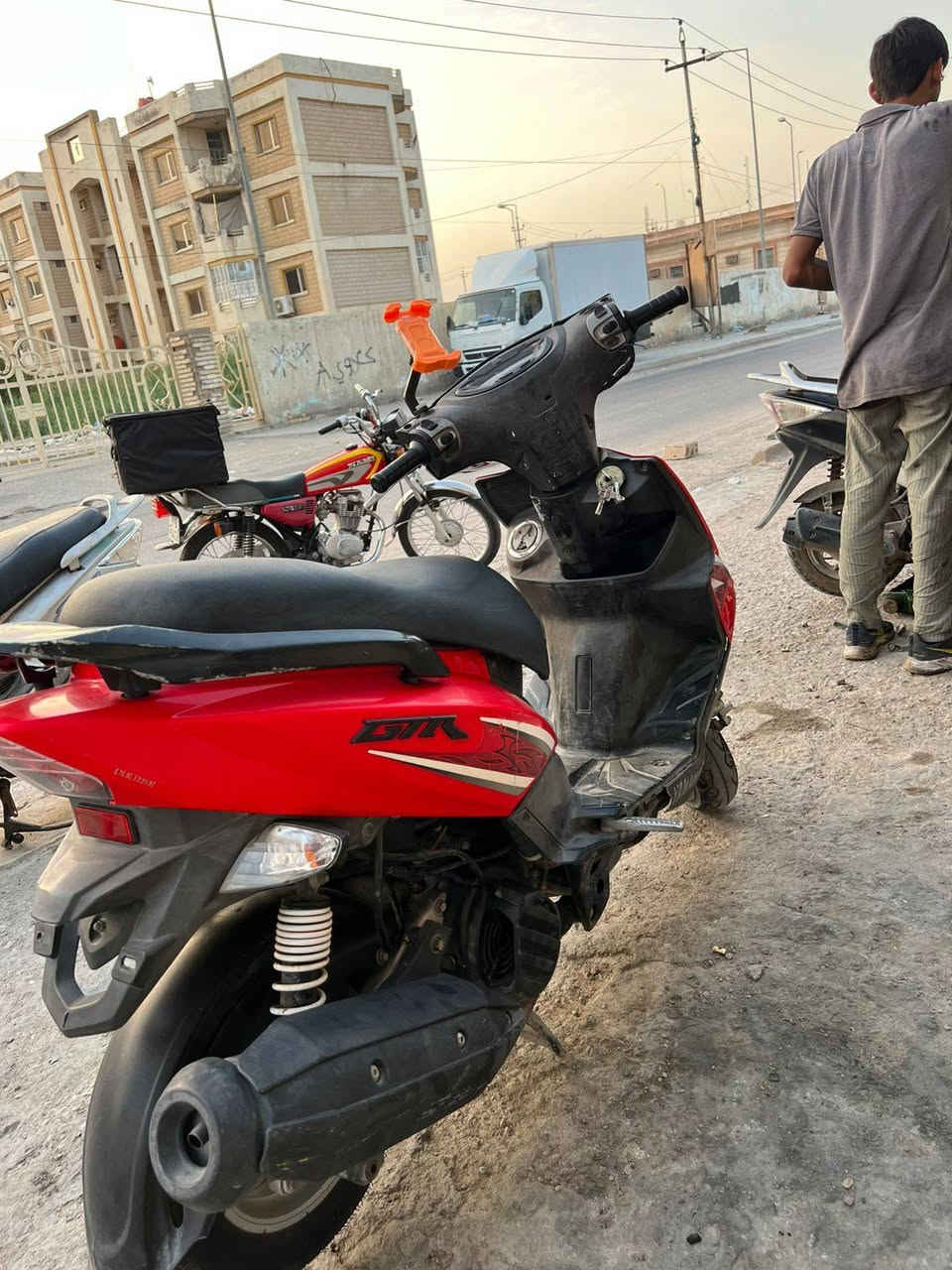 دراجه جي تي ار خير من الله نازل نضيفه كهربائيات كله شغاله دراجه مفتوحه على مصلح مضبوط سعر 600وبيه مجال قليل ***********
