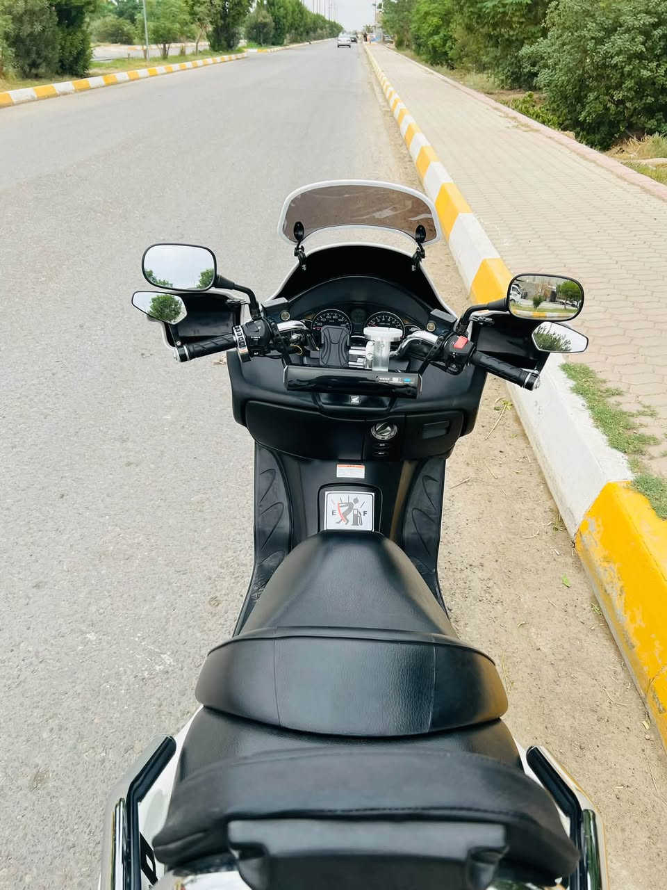 فورزة ٠٨ • ٢٢٠٠٠ • محرك ما مفتوح