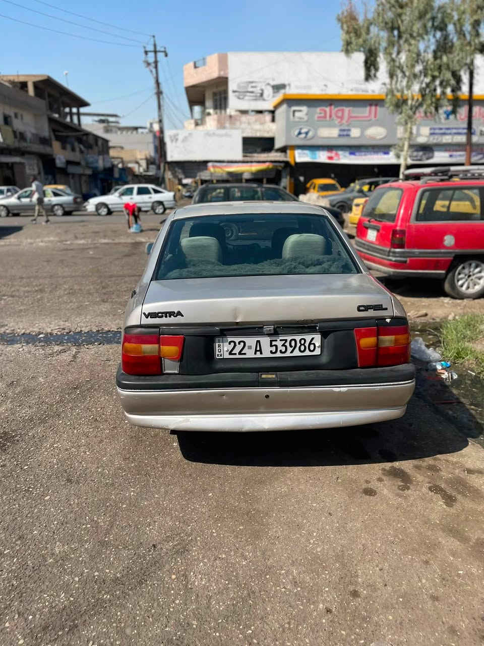 موصل:
🚗 للبيع: أوبل فكترا موديل 1991

 المواصفات:
كوبون بانزين جديد

كوبون جديد

 الكير: أوتوماتيك

 الإضافات: شاشة عرض + كاميرا خلفية، قفل مركزي، فتحة (تنتة).

 السنوية: نافذة لغاية 2030 (سنوية جديدة وحديثة).

 السعر: 39 ورقة ($3,900) وبيه مجال للزينات (قابل للتفاوض بحدود المعقول).

 موقع السيارة / الاتصال:

 للاستفسار ومزيد من التفاصيل، يرجى الاتصال حصراً على الرقم:

 📞 ***********
