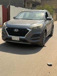 توسان موديل 19  رقم بغداد تحويل مباشر   وارد امريكي  حادث جاملغ وباب  ...