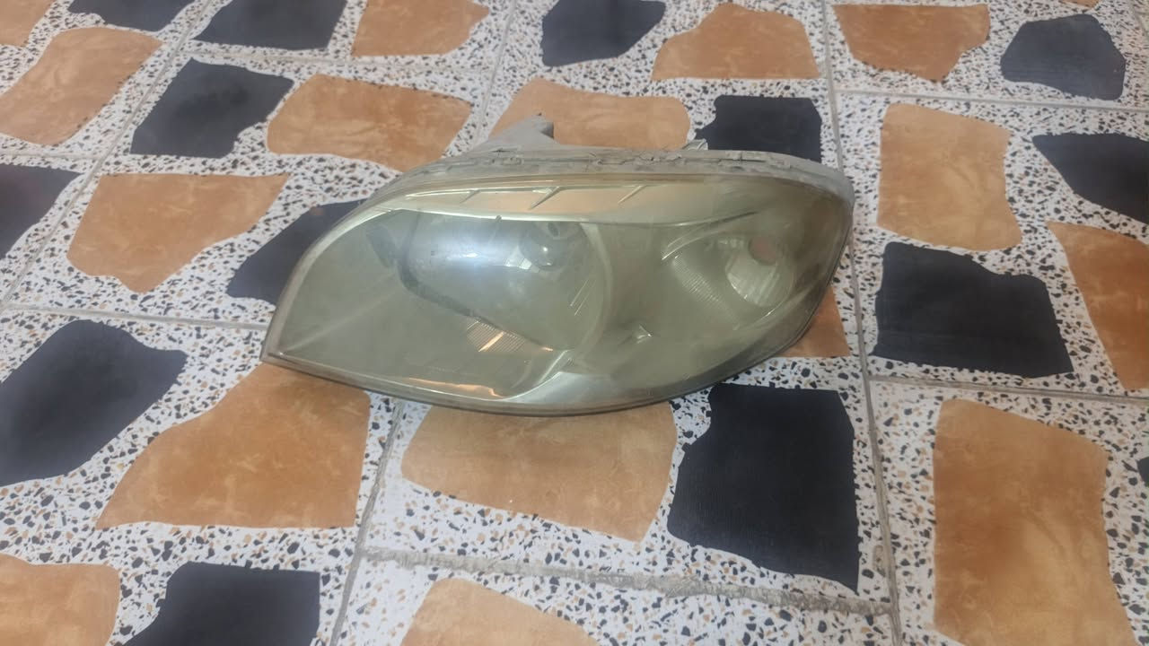 السلام عليكم للبيع غراض افيو  ماصده جهة اليسار مروحه  شباج افيو اصلي كفر دعاميه العنوان حله الرقم ***********
